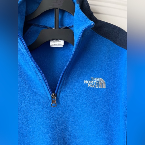 The North Face Boys M 10/12 Blue Fleece 1/4 Zip Pullover - Picture 4 of 12